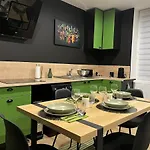 Escale Au Jardin Des Reves Terrasse Parking Privee 8 Personnes 公寓