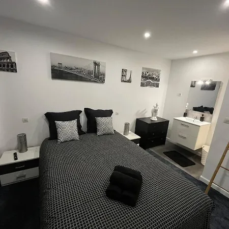 Escapade 6 Pers 2 Sdb 2wc Terrasse Parking Privee Apartman *