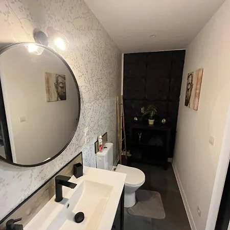 Escale Au Jardin Des Reves Terrasse Parking Privee 8 Personnes Daire Moulins-les-Metz