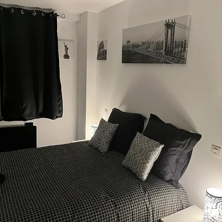 Escale Au Jardin Des Reves Terrasse Parking Privee 8 Personnes * Moulins-les-Metz