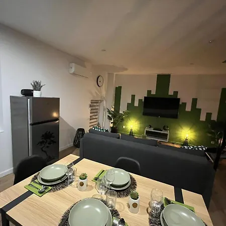 Escale Au Jardin Des Reves Terrasse Parking Privee 8 Personnes * Moulins-les-Metz