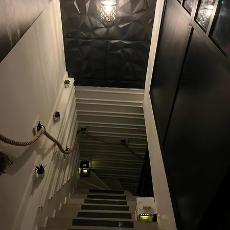 Escapade 6 Pers 2 Sdb 2wc Terrasse Parking Privee Apartman *