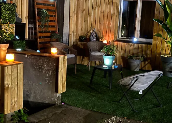 Escale Au Jardin Des Reves Terrasse Parking Privee 8 Personnes Apartmán *