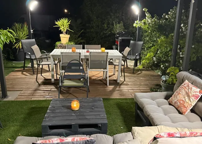 Escale Au Jardin Des Reves Terrasse Parking Privee 8 Personnes * Moulins-les-Metz